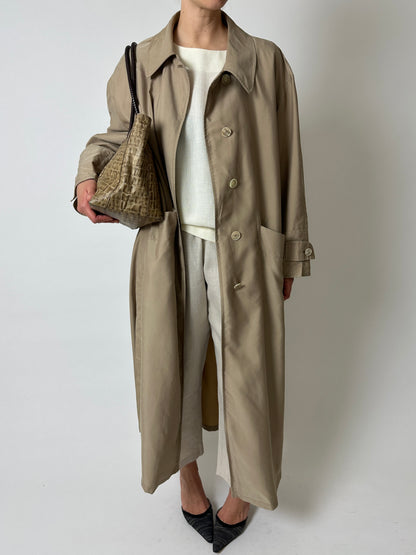 Long trench coat | Soft beige