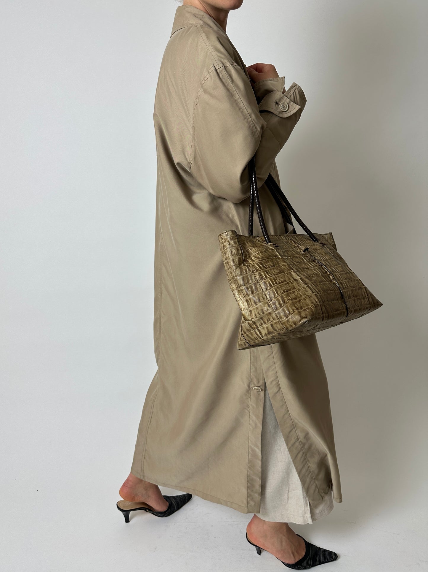 Long trench coat | Soft beige