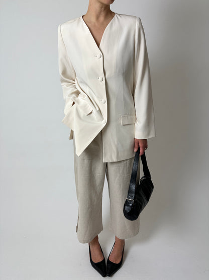 Collarless silk blazer | Off white