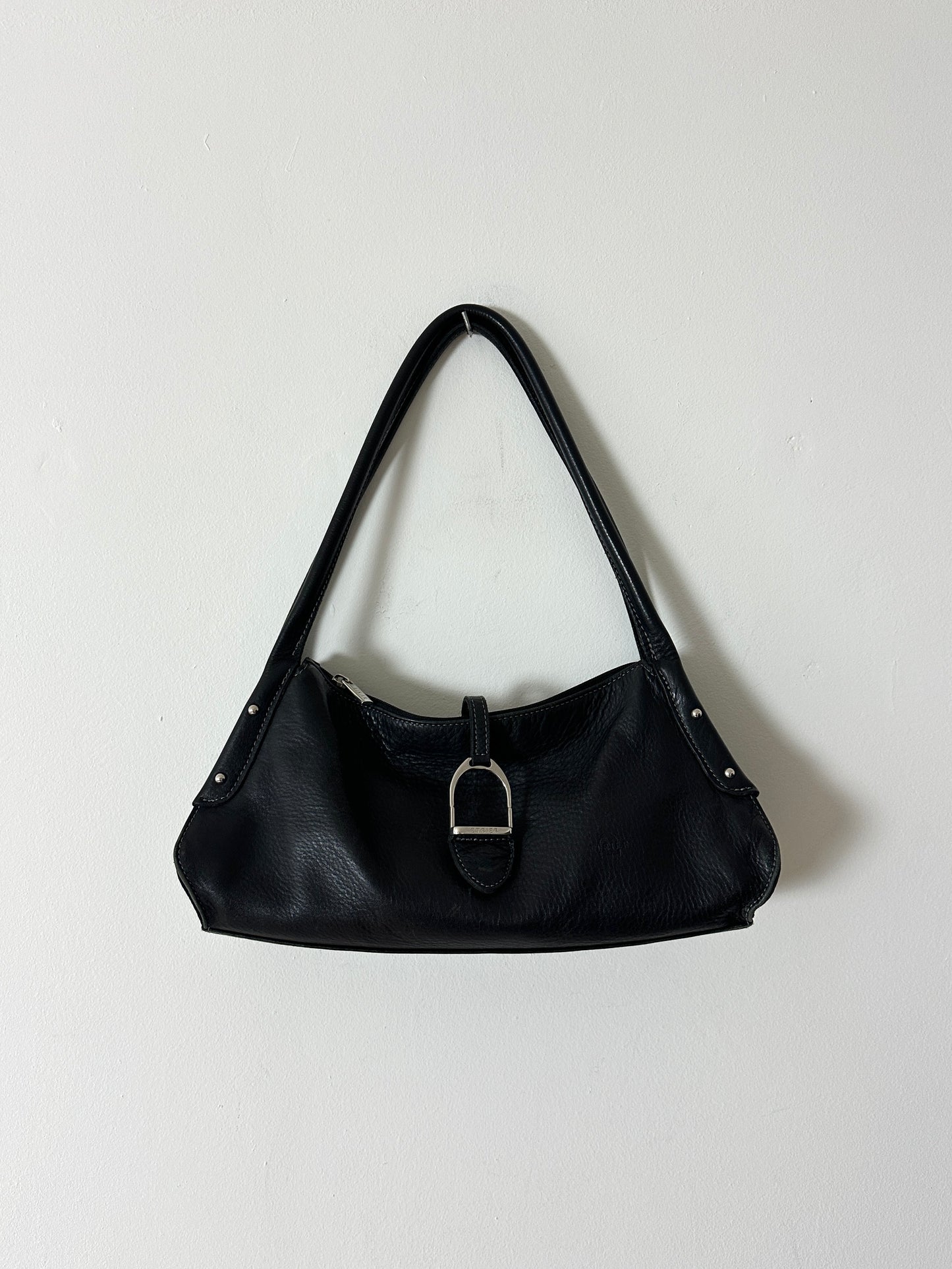 Leather shoulder bag | Black