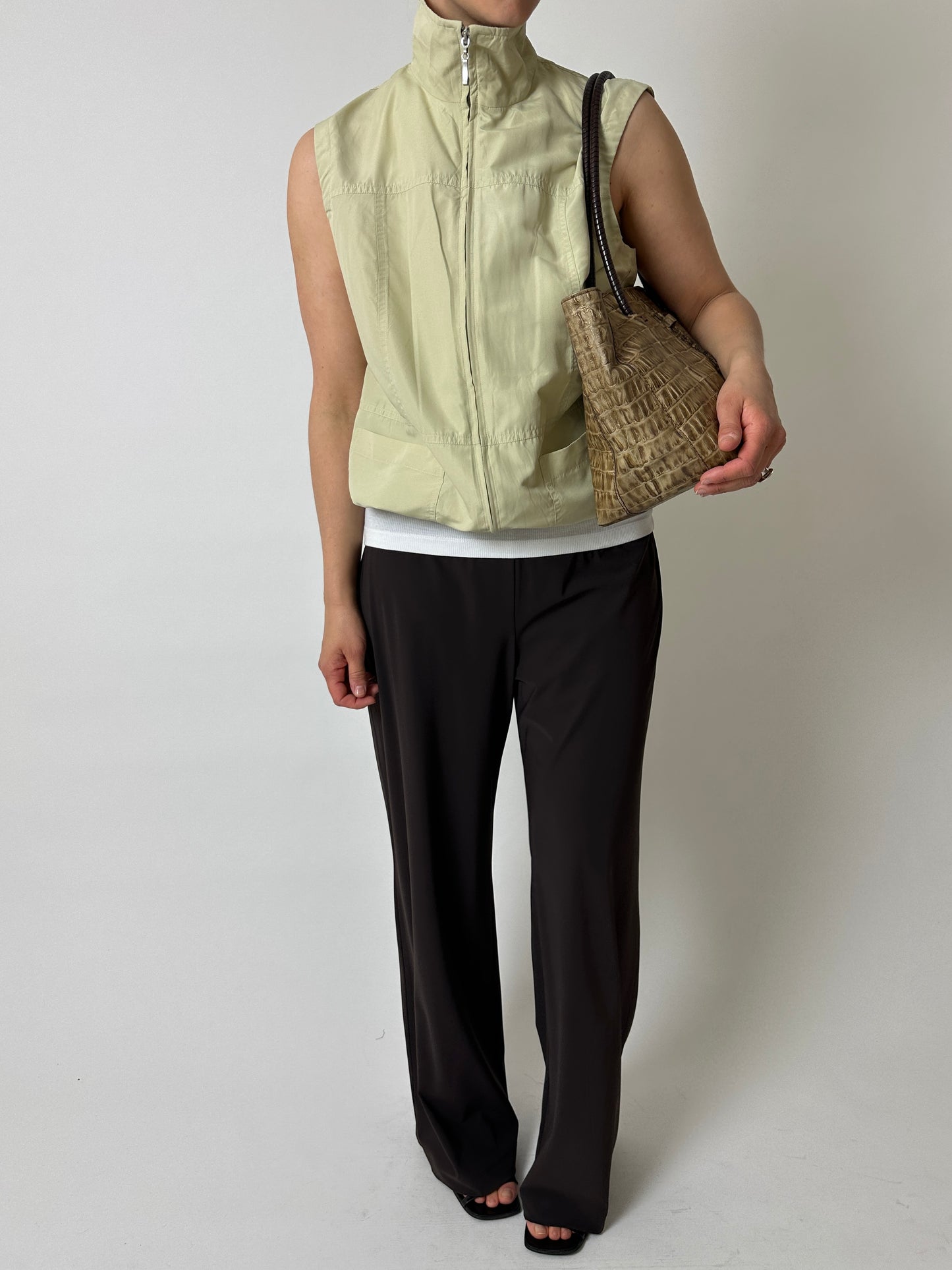 Zip sleeveless vest | Butter