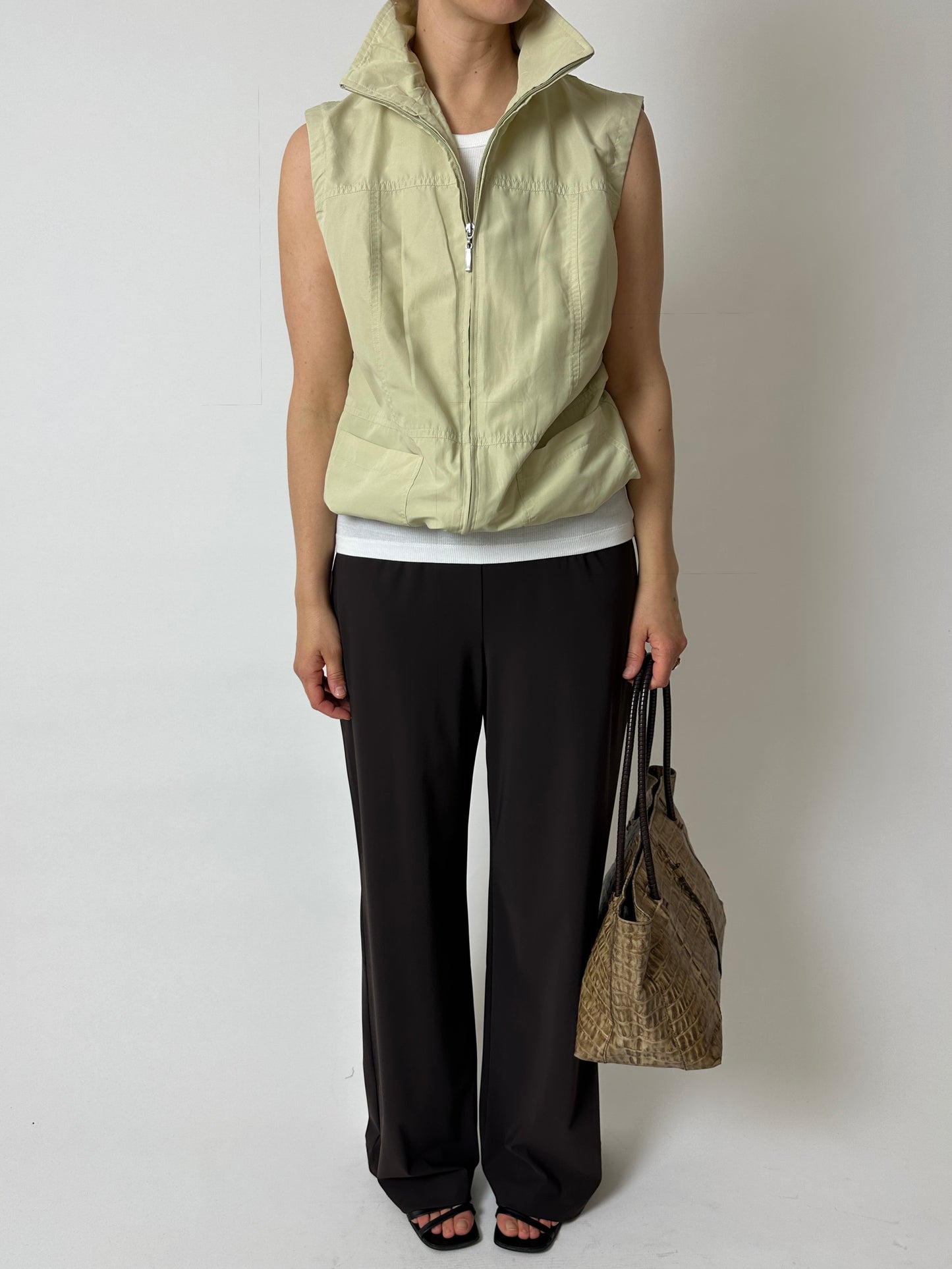 Zip sleeveless vest | Butter