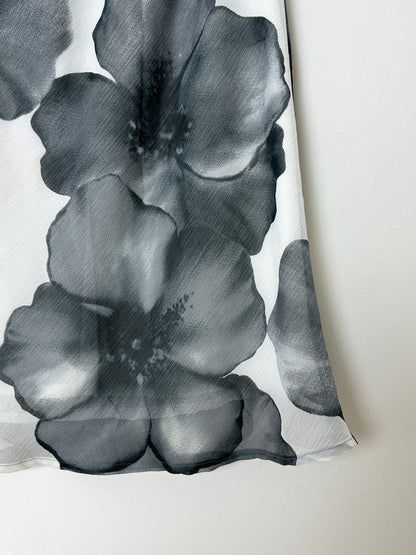 Sheer flower skirt | Grey / White