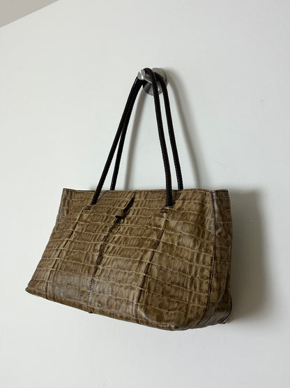 Embossed leather tote bag | Brown