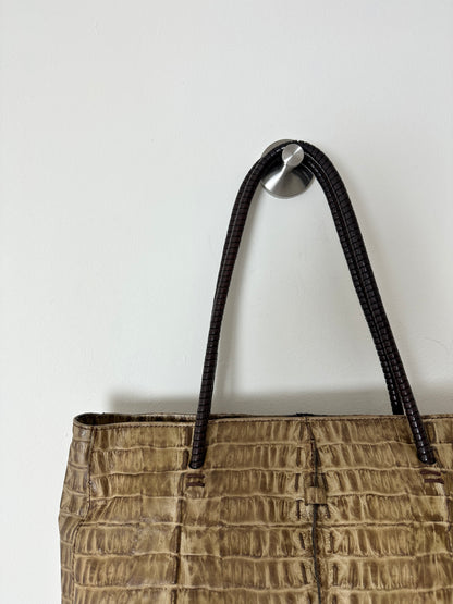 Embossed leather tote bag | Brown