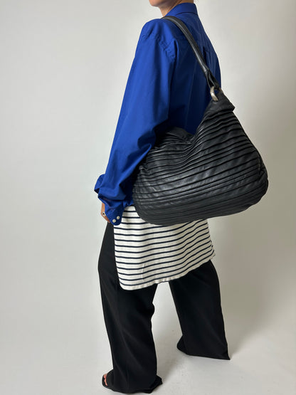 Leather shoulder bag | Black