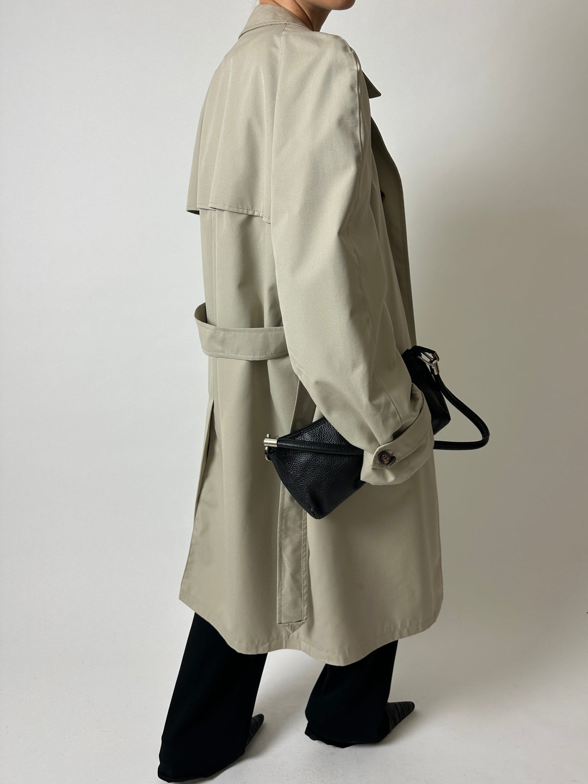 Leather shoulder bag | Black