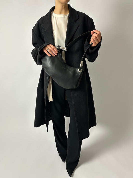 Leather shoulder bag | Black