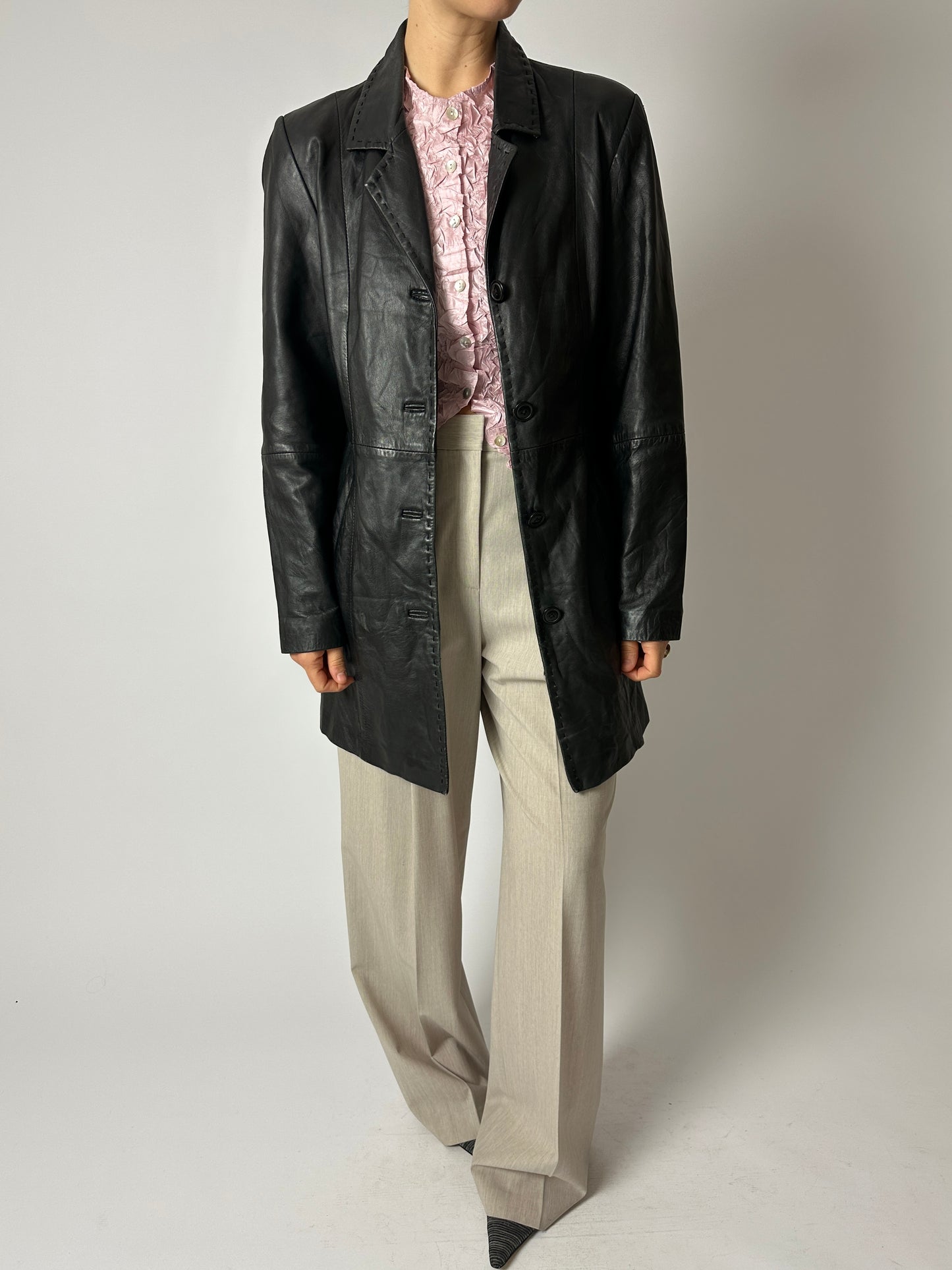 Leather relaxed coat | Black