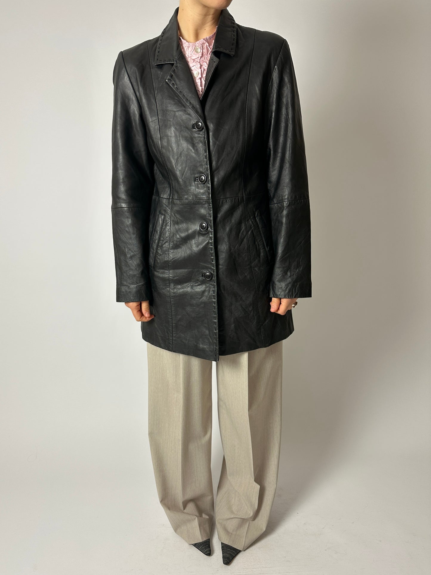 Leather relaxed coat | Black