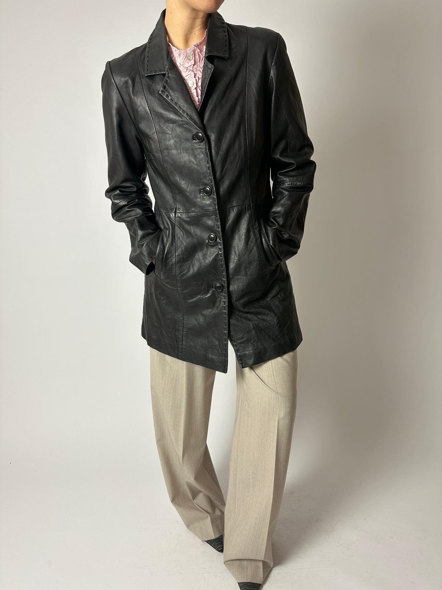 Leather relaxed coat | Black