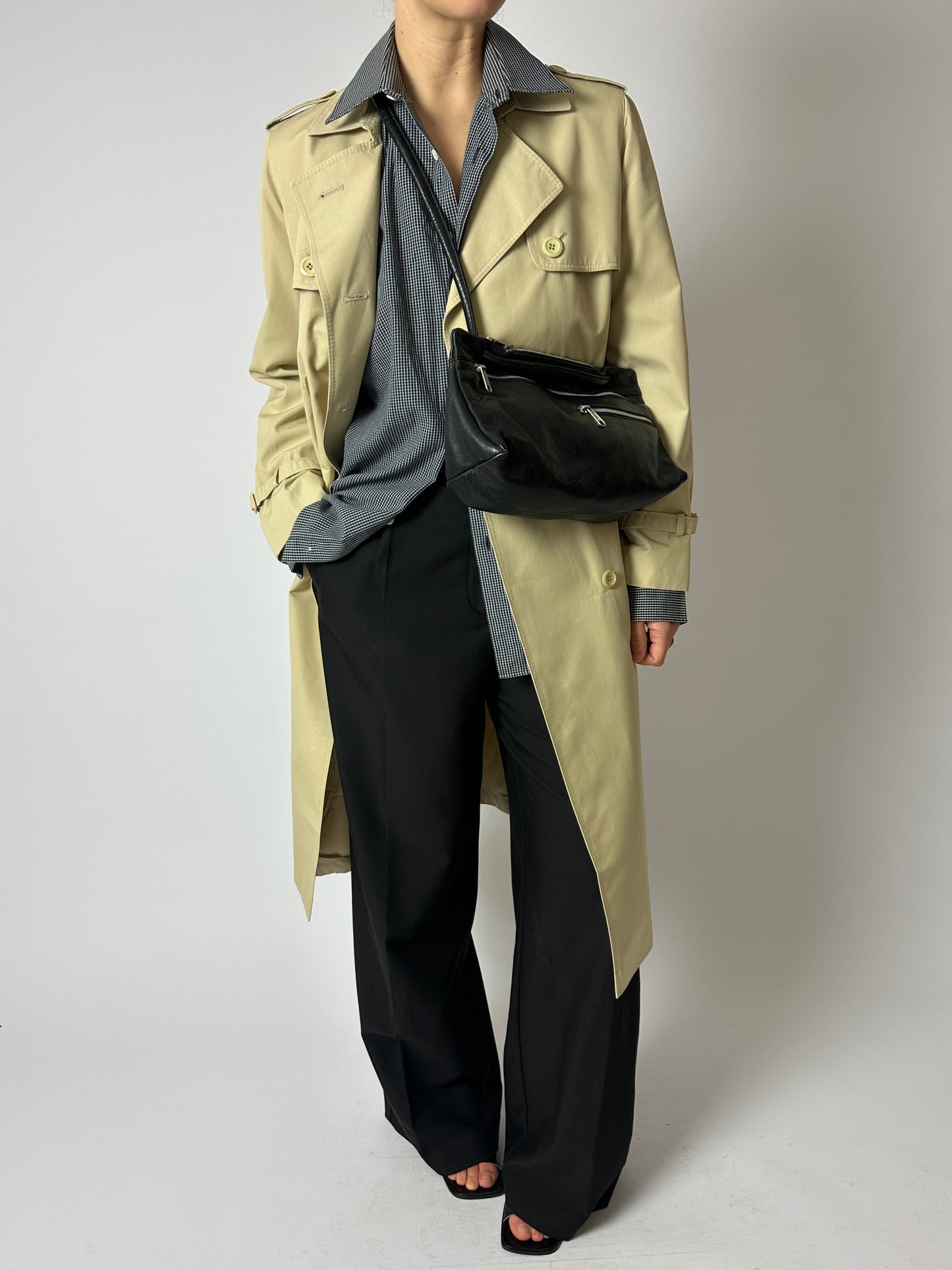 Leather zip shoulder bag | Black