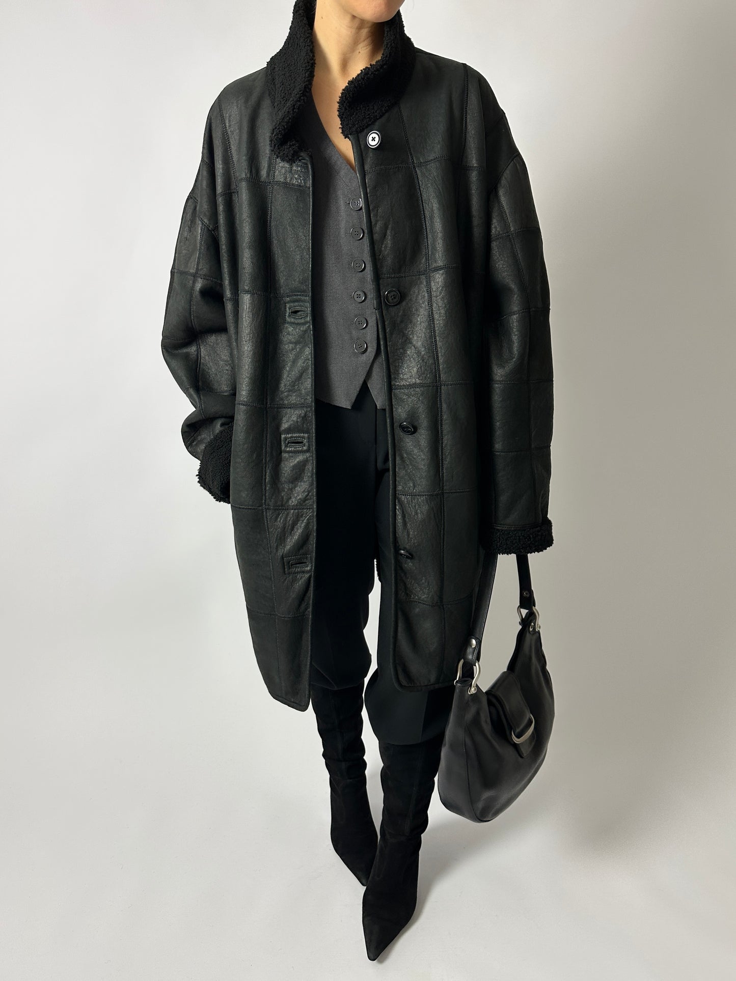 Oversized Lammy coat | Black
