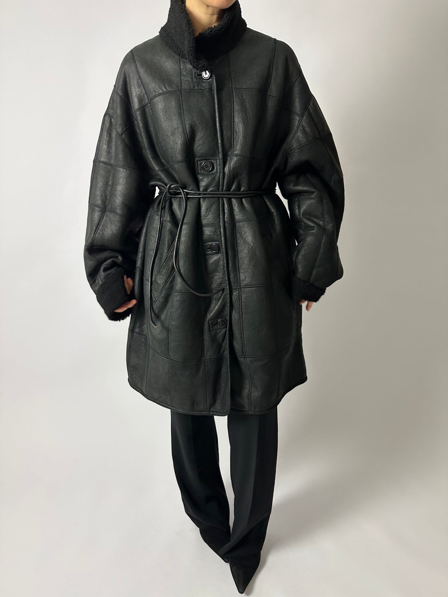 Oversized Lammy coat | Black