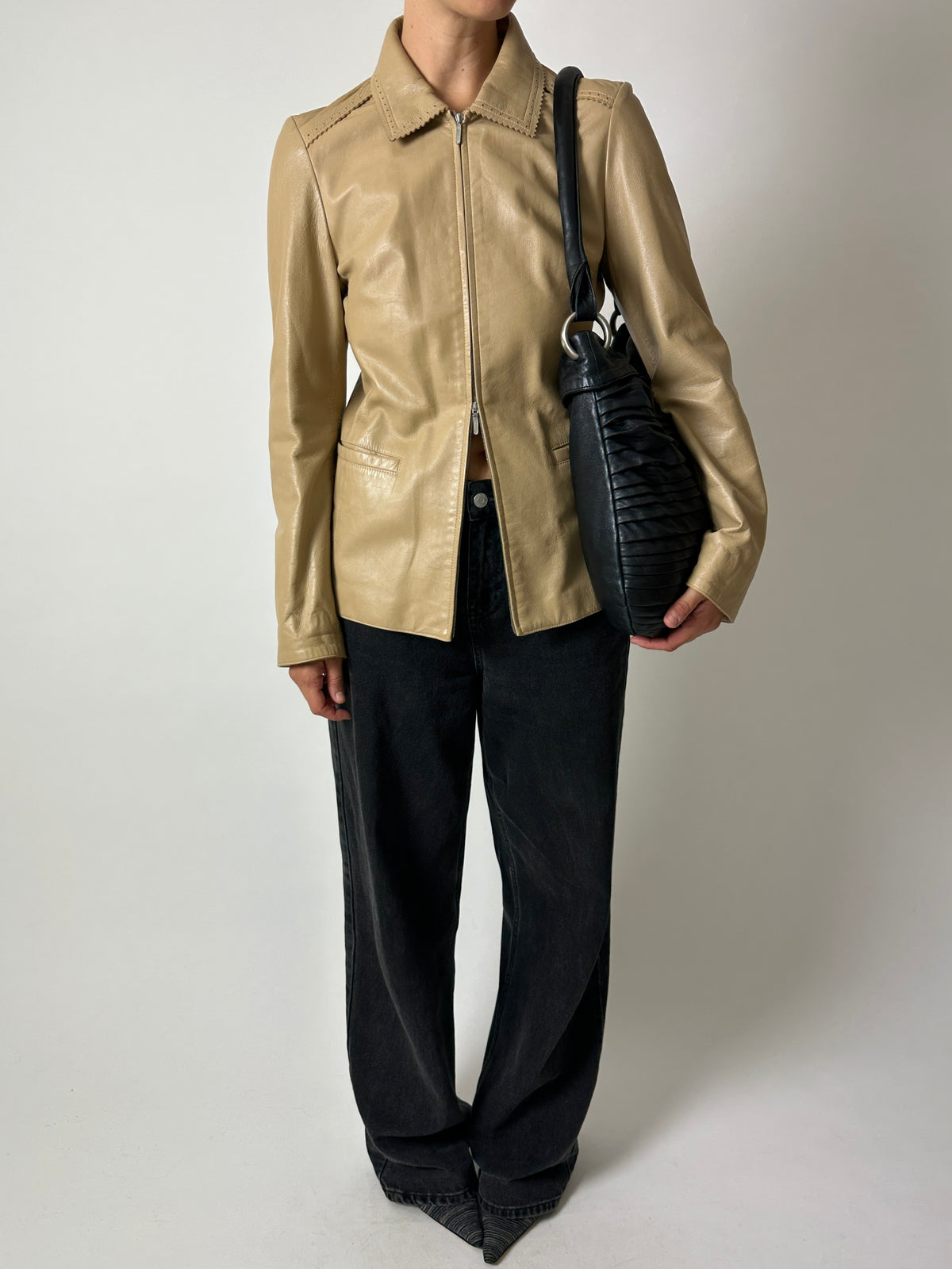 Leather fitted jacket | Beige
