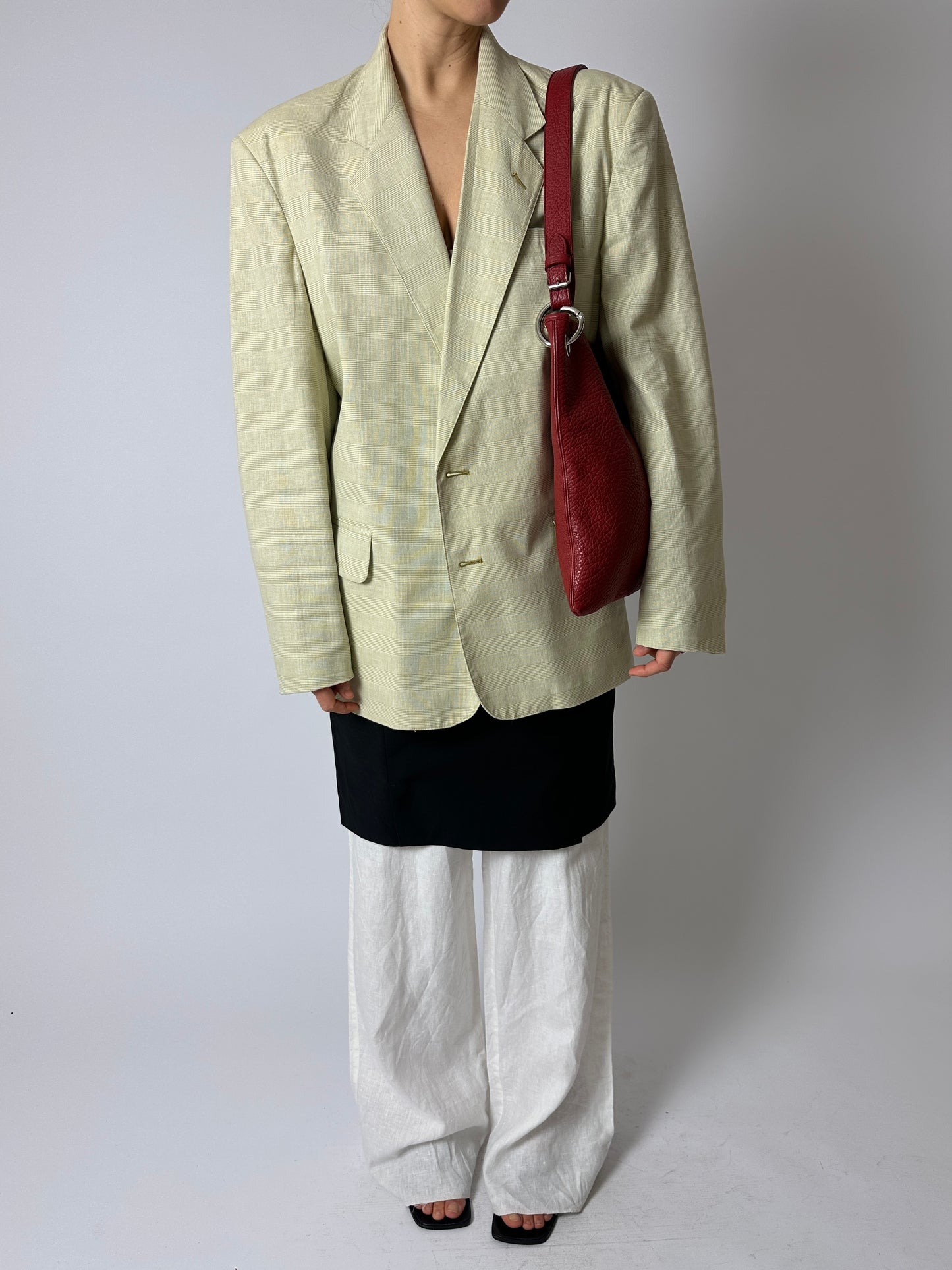 Leather shoulder bag | Bordeaux