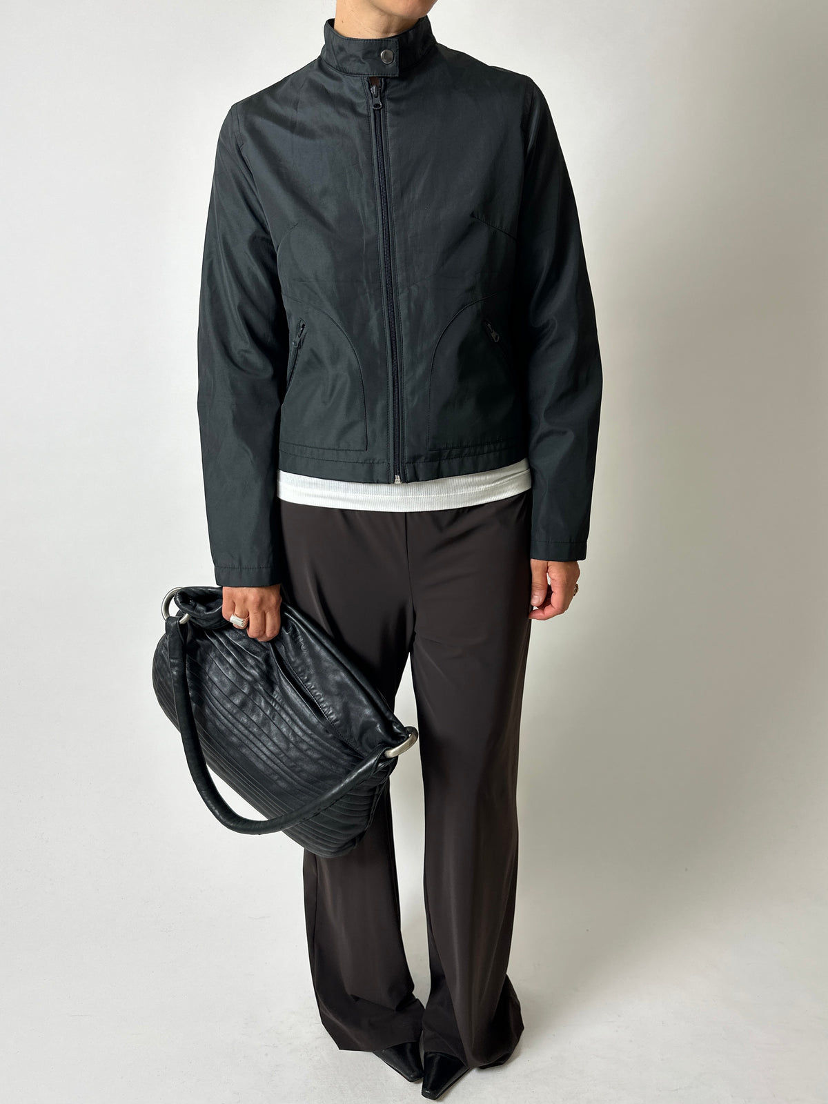 Light weight funnel-neck jacket | Black