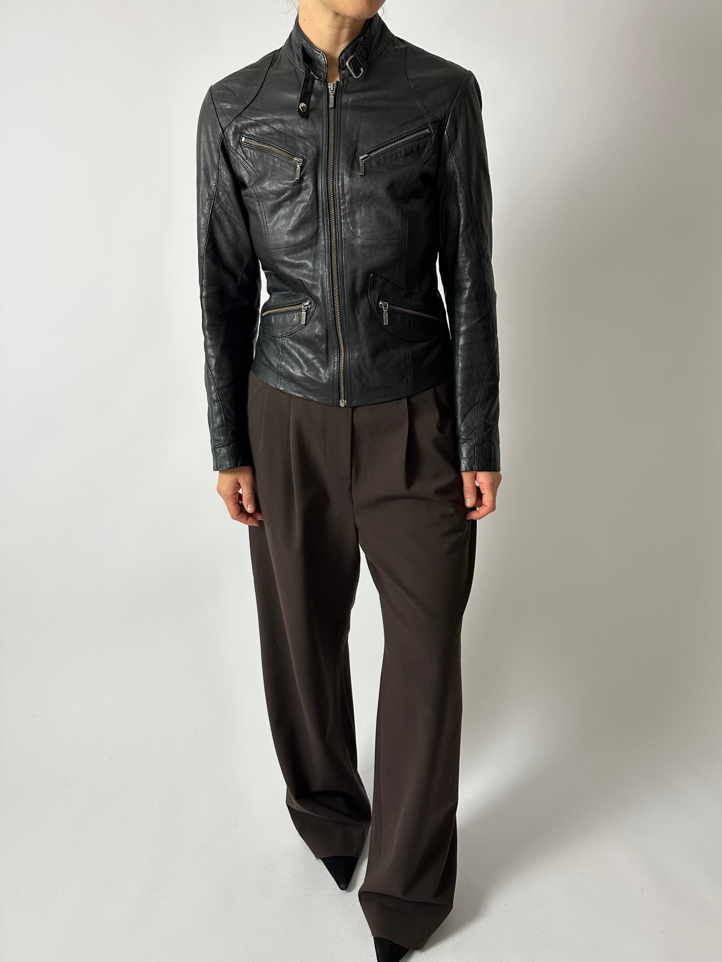 Leather fitted jacket | Black
