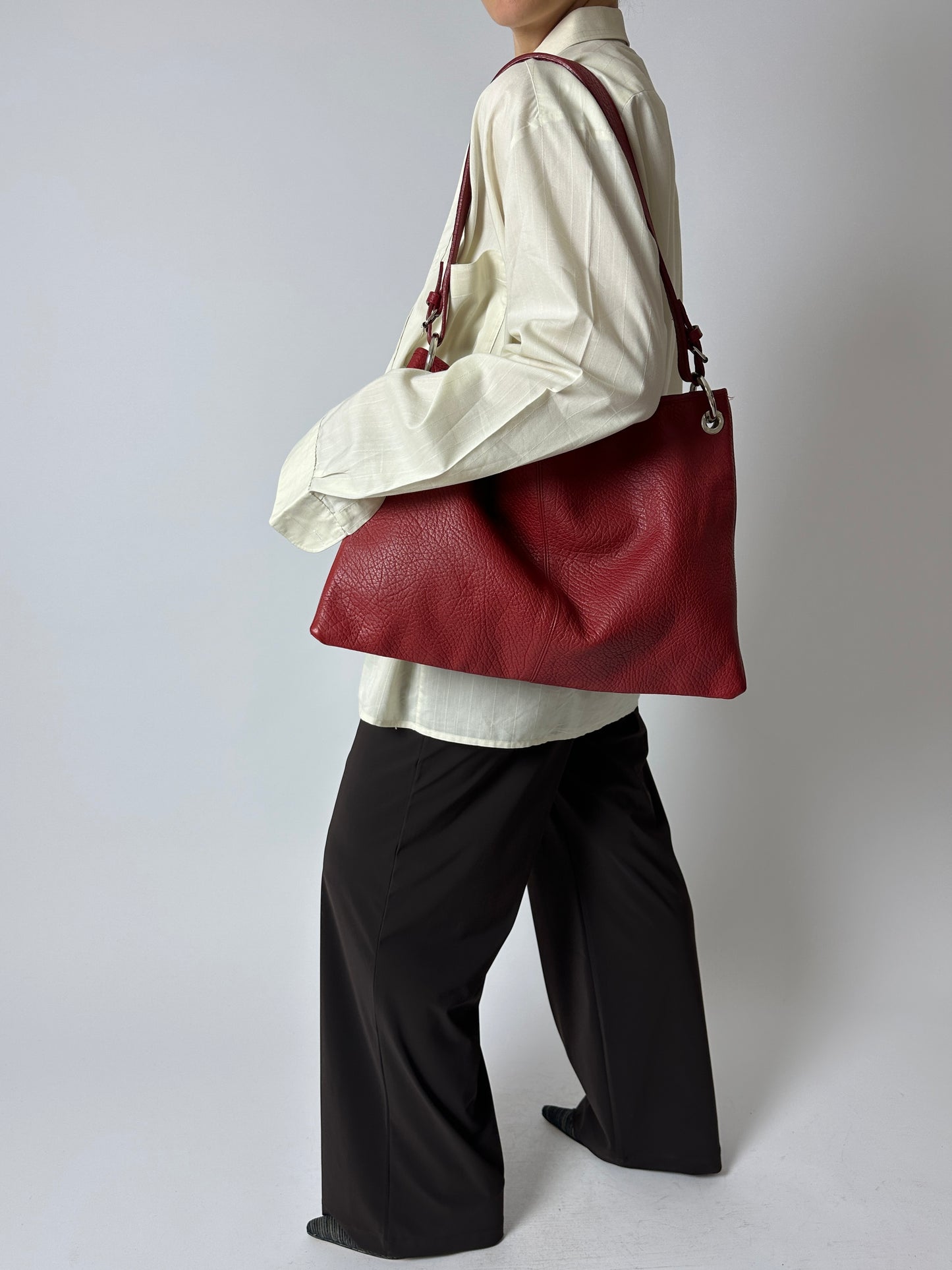 Leather shoulder bag | Bordeaux