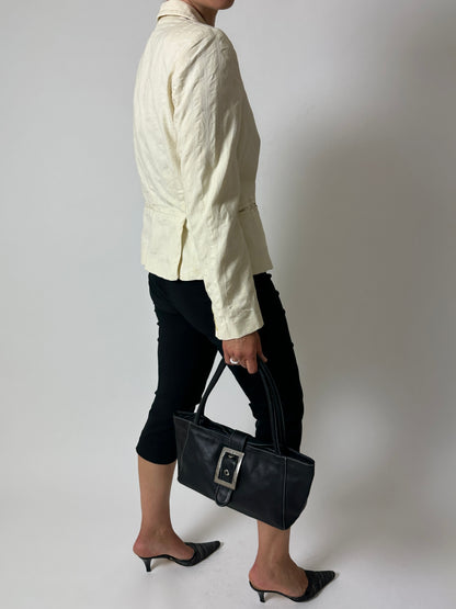 Fitted blazer | Soft butter