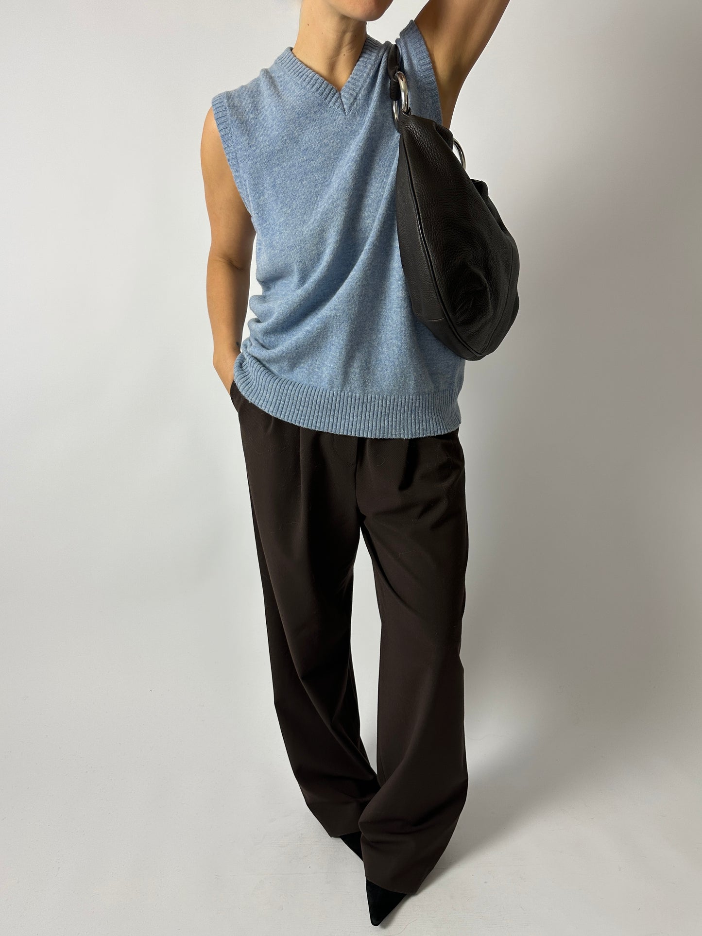 Wool v-neck vest | Light Blue