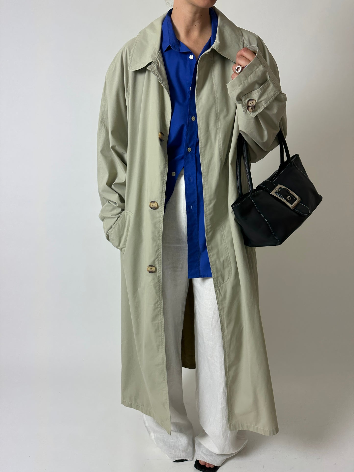 Oversized trench coat | Soft beige