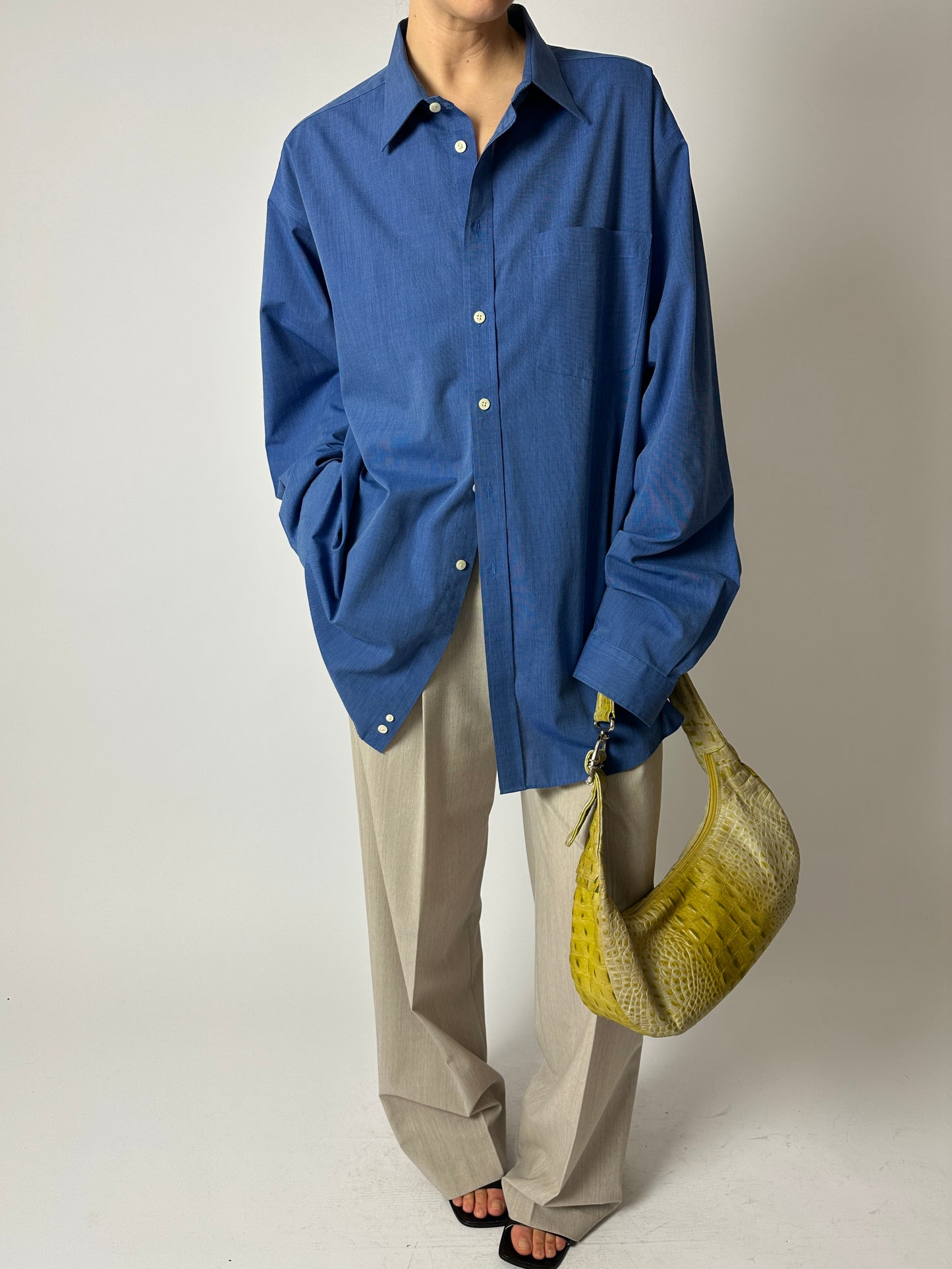 Oversized cotton shirt | Bright blue