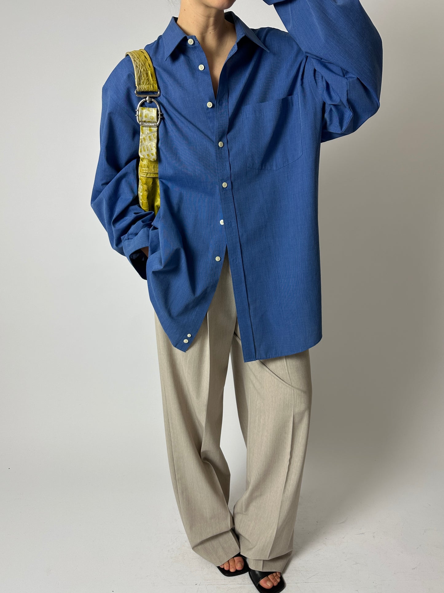 Oversized cotton shirt | Bright blue