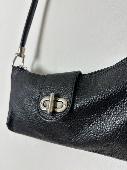 Leather shoulder bag | Black