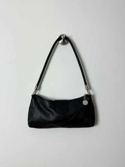 Leather shoulder bag | Black