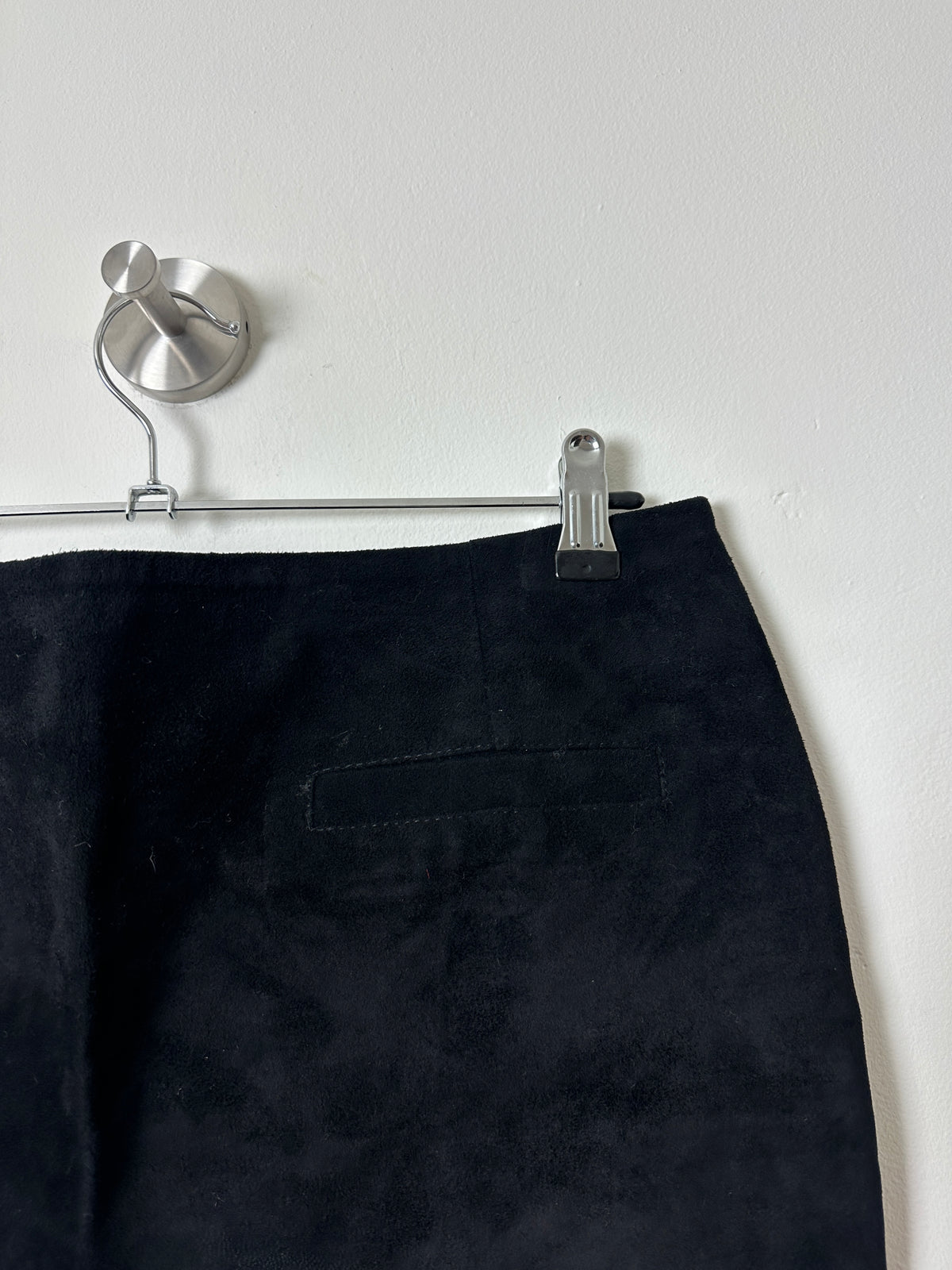 Suede mini skirt | Black