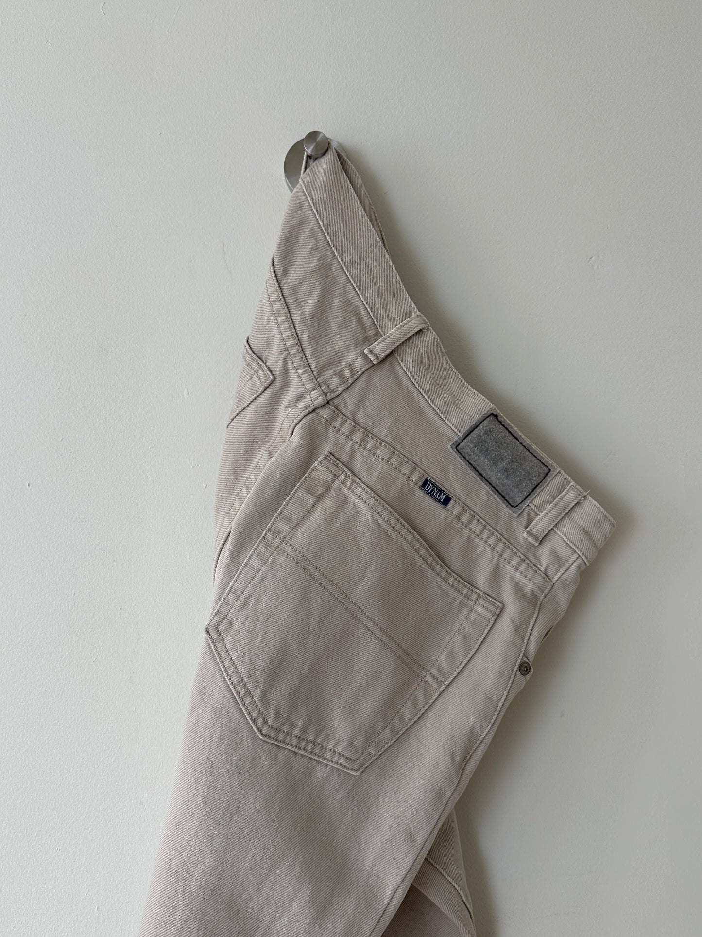 Mid rise denim | Soft ecru