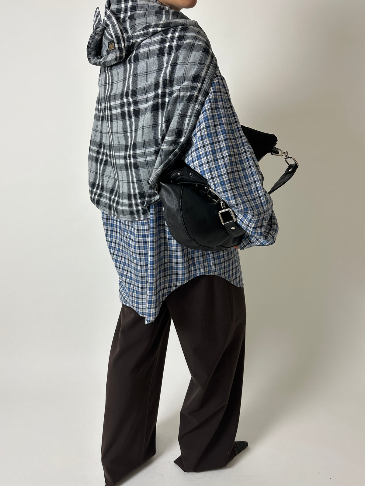 Leather shoulder bag | Black