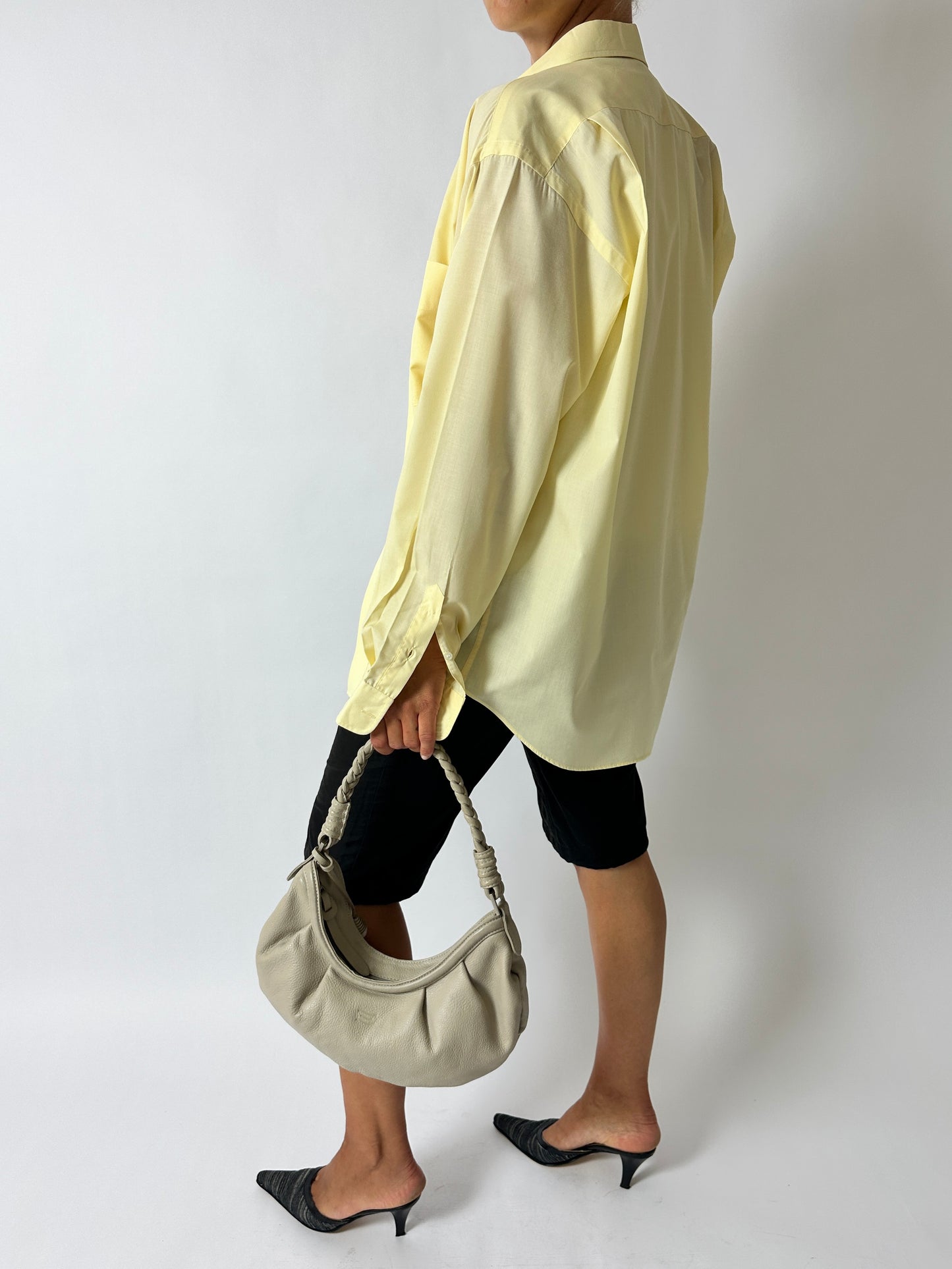 Classic shirt | Soft yellow