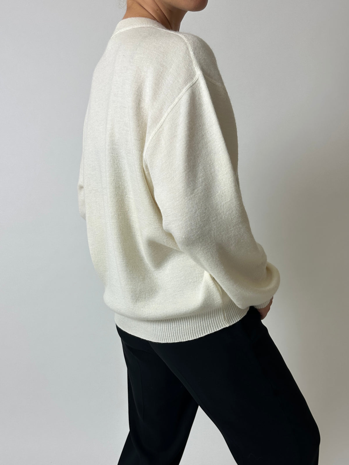 Wool blend v-neck | Off-white