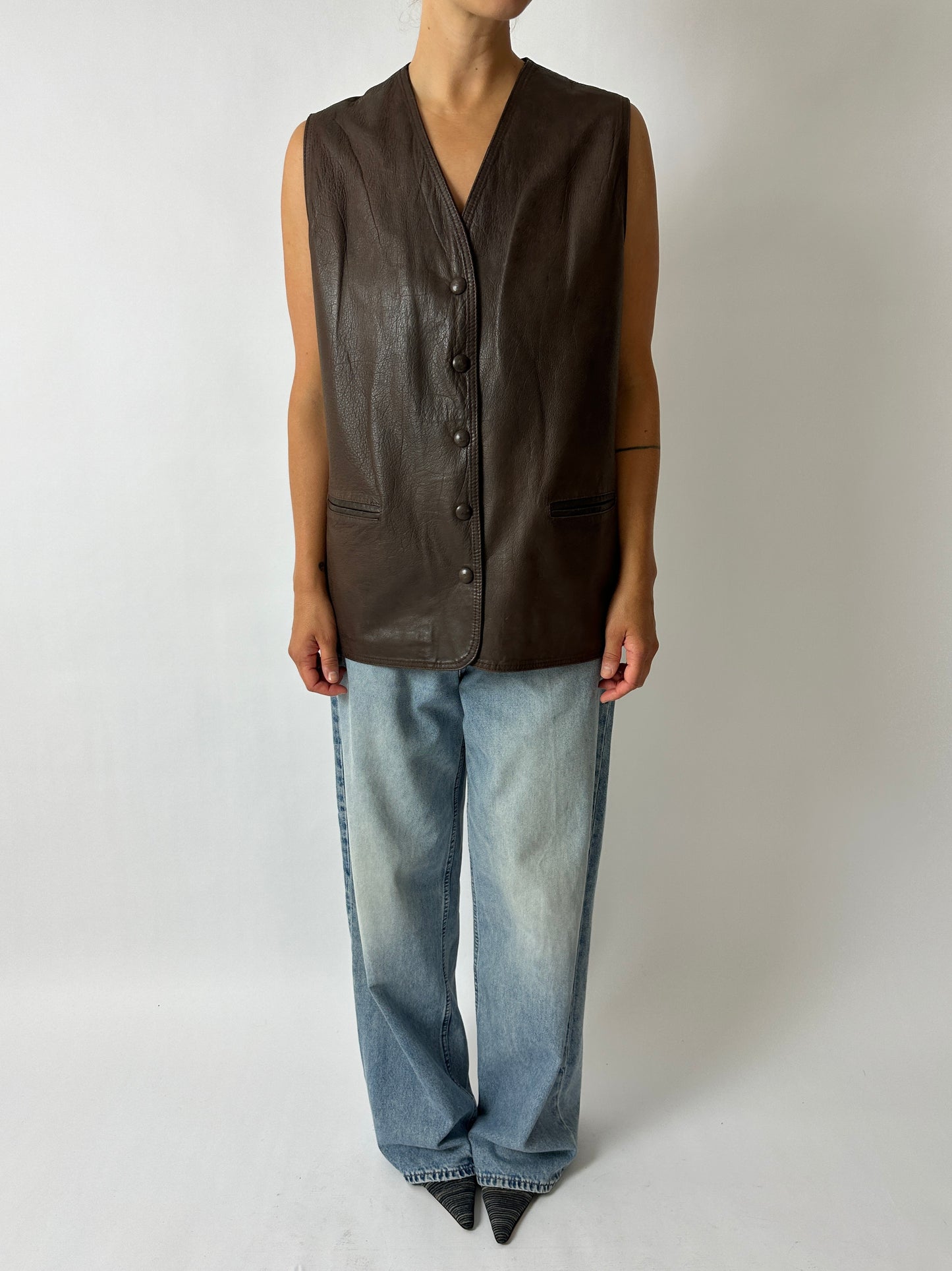 Leather vest | Dark brown