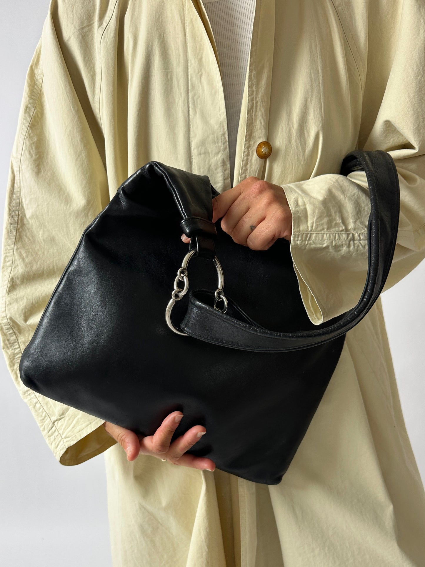 Leather crossbody/ shoulder bag | Black