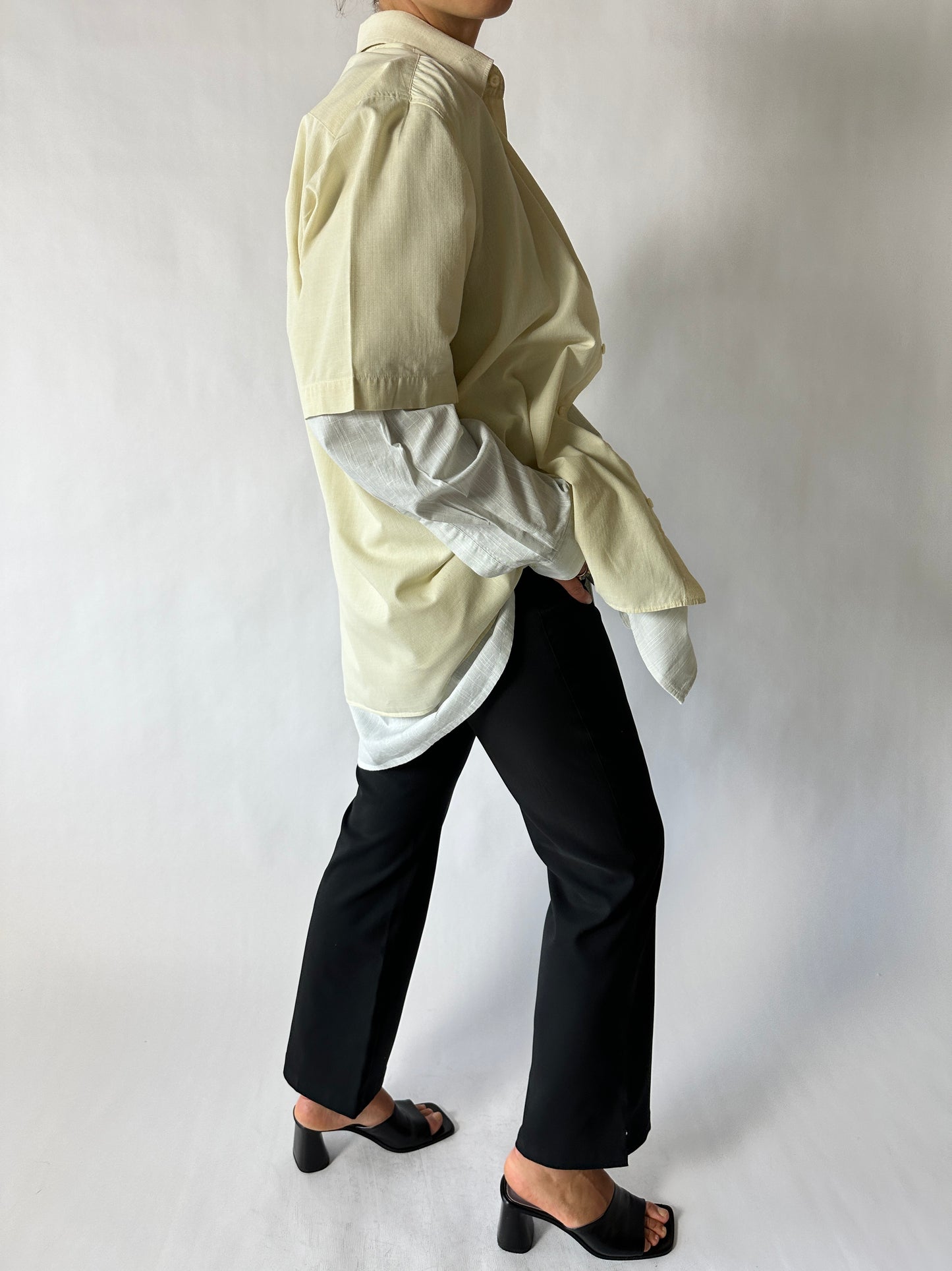 Cropped trousers | Black