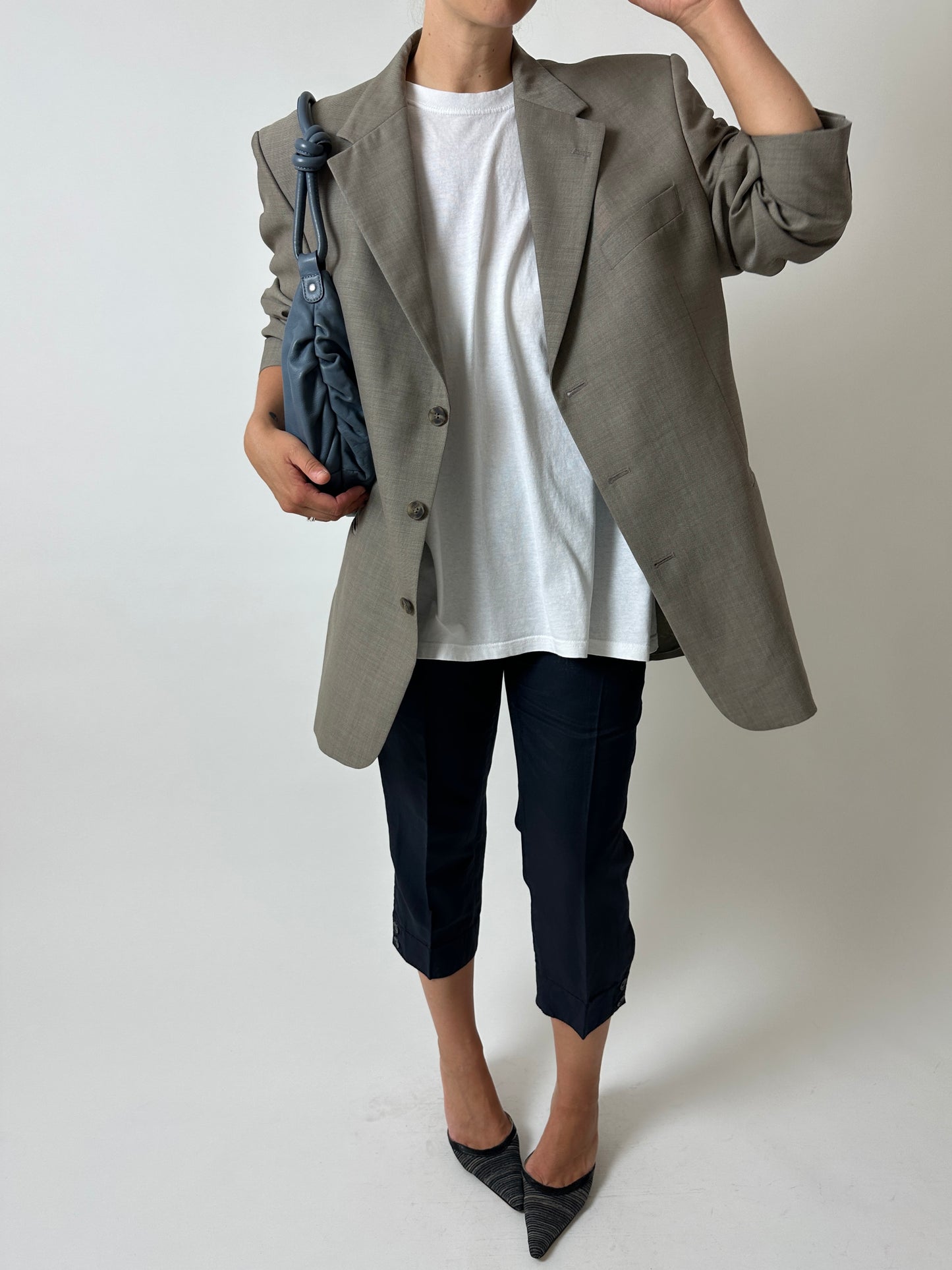 Leather shoulder bag | Steel blue