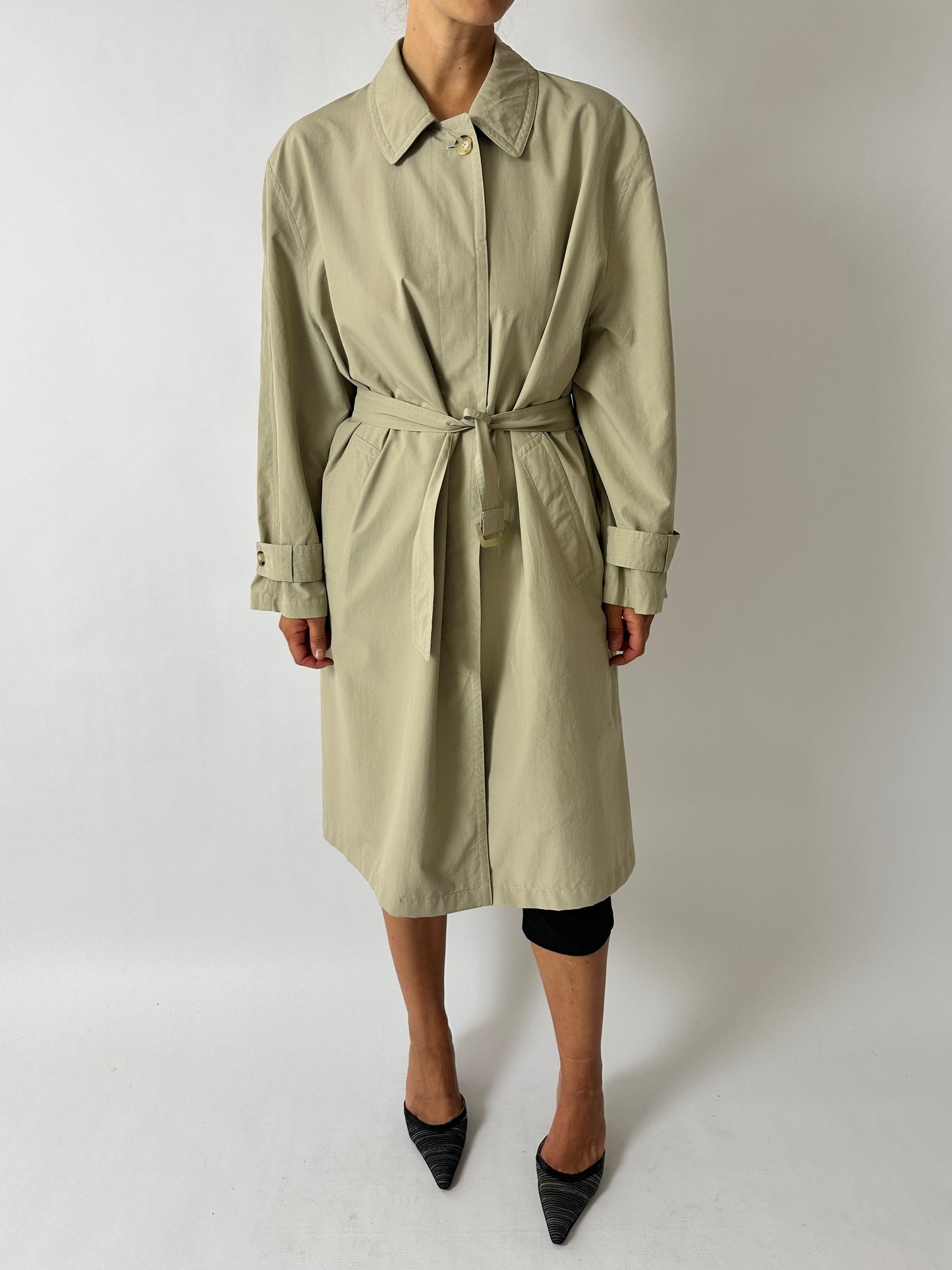 Light weight trench coat | Soft beige