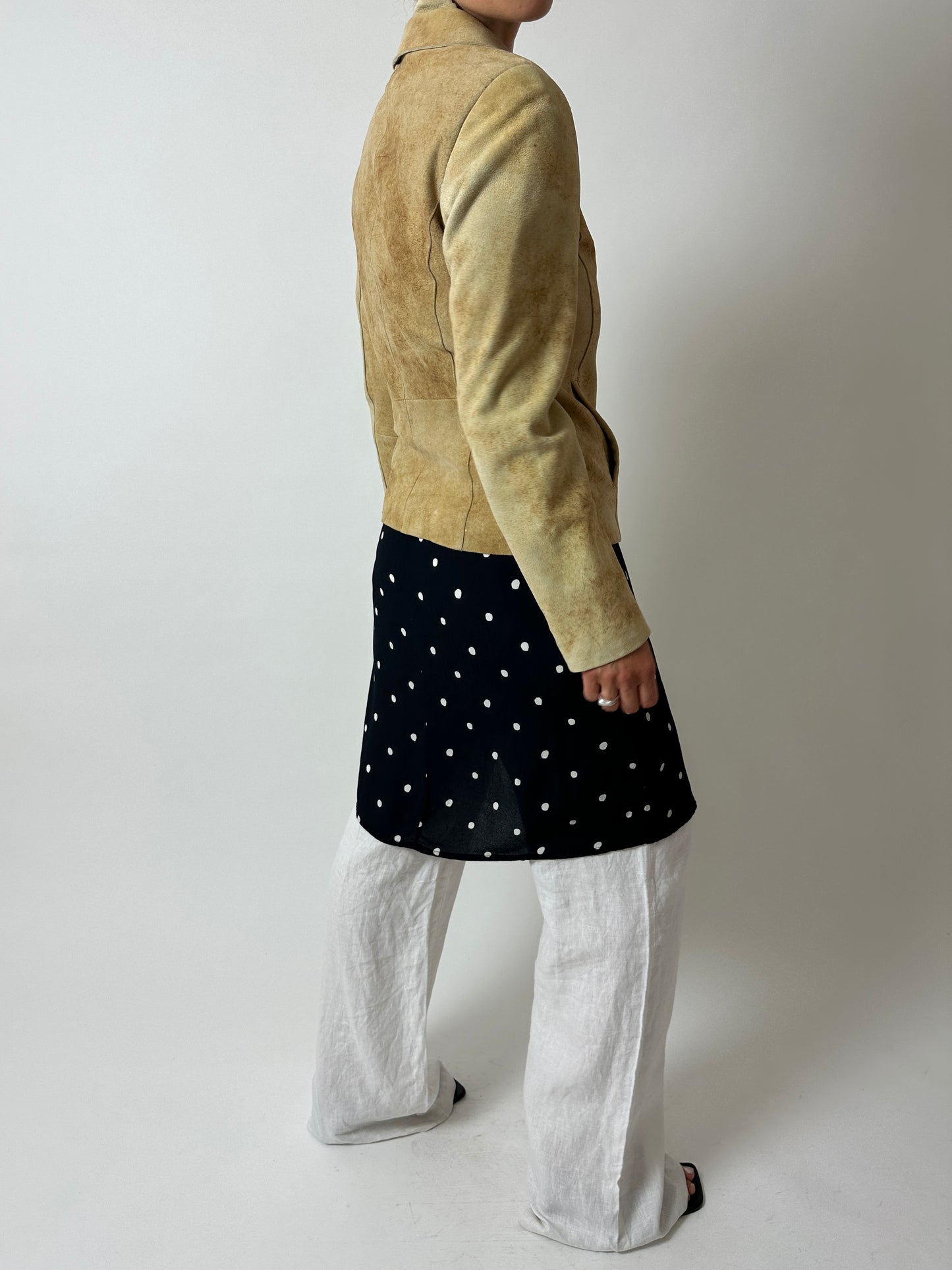 Leather fitted jacket | Sand