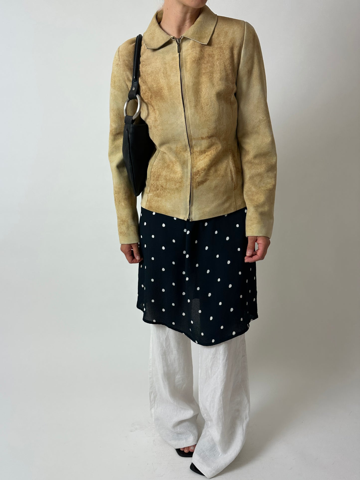Leather fitted jacket | Sand