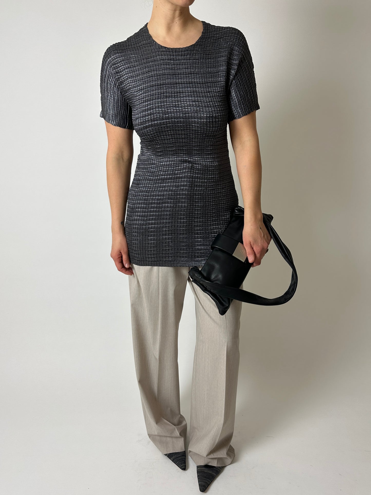 Pleated long top | Dark grey