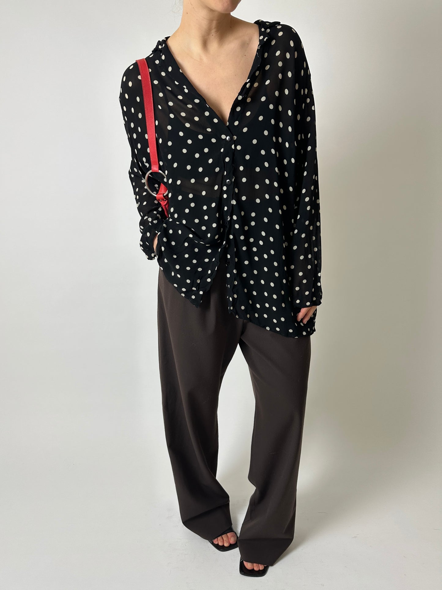 Polka dot blouse | Black / White
