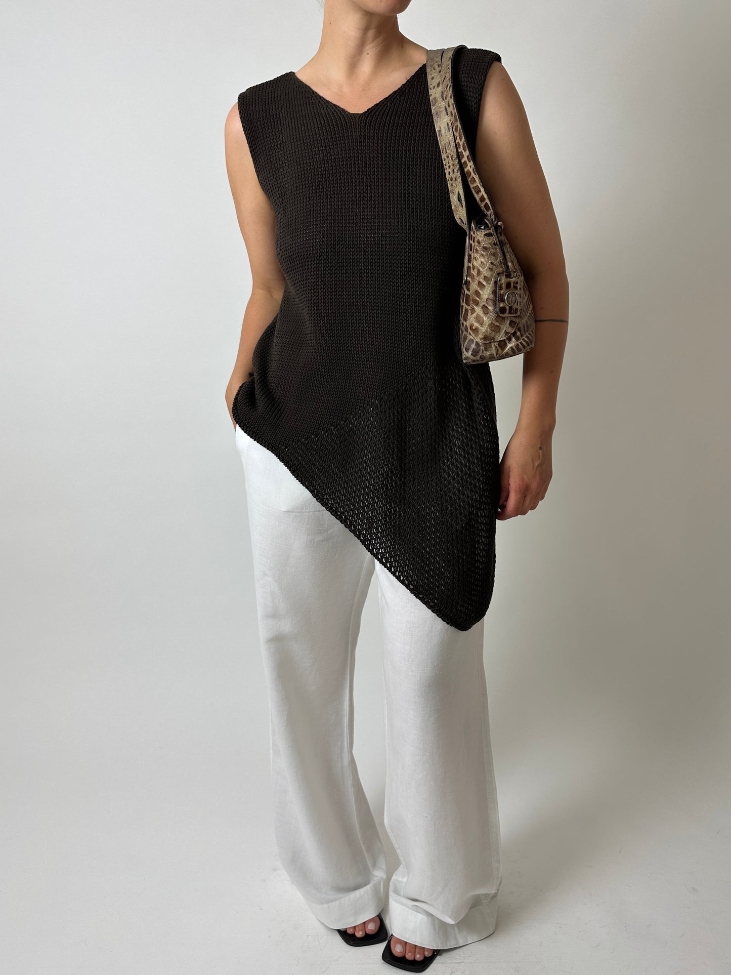 Croc embossed leather bag | Brown