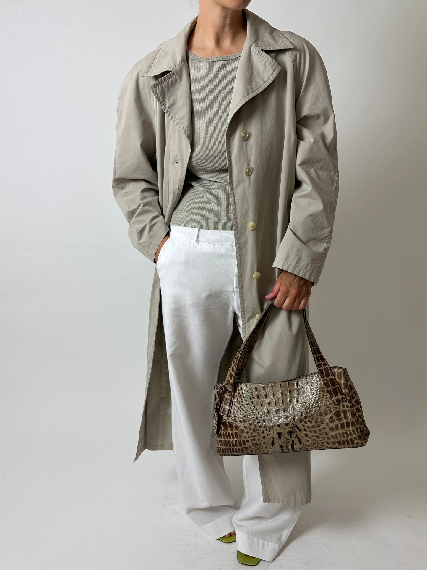 Croc embossed leather bag | Brown