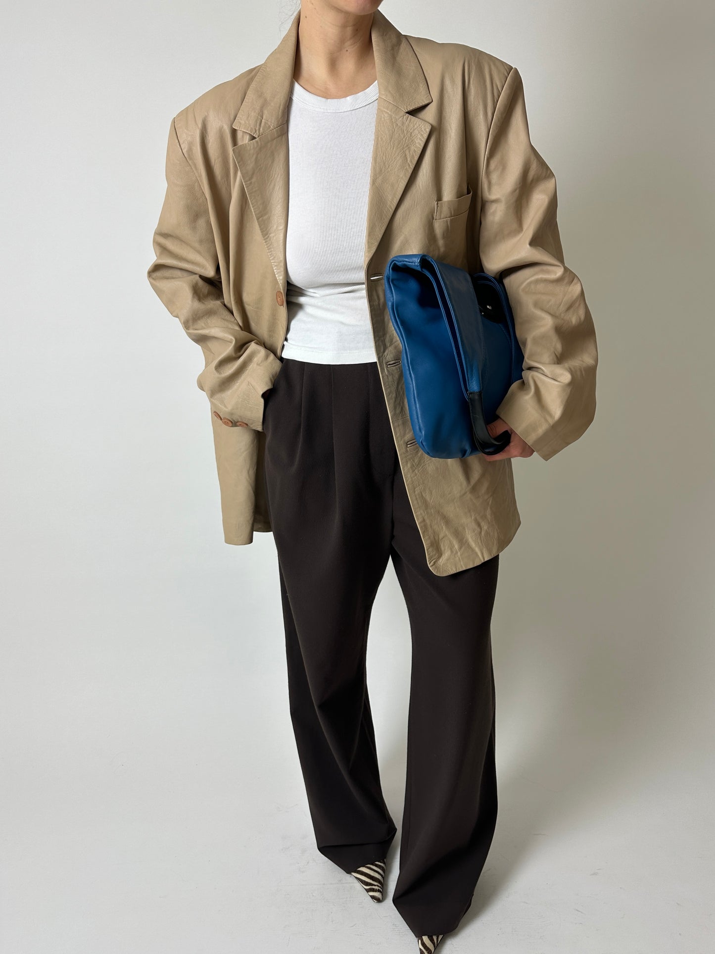 Leather blazer jacket | Soft Beige