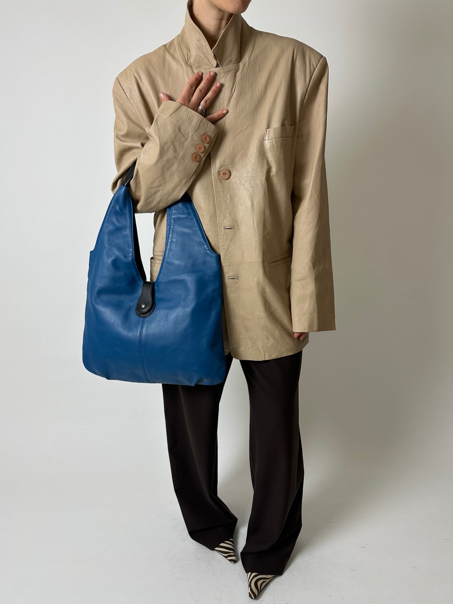 Leather shoulder bag | Blue / Black