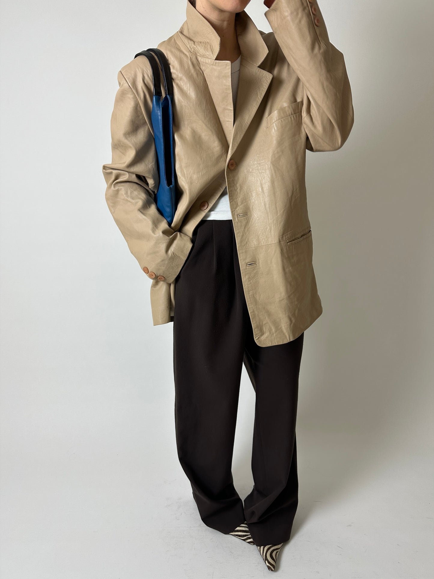 Leather blazer jacket | Soft Beige