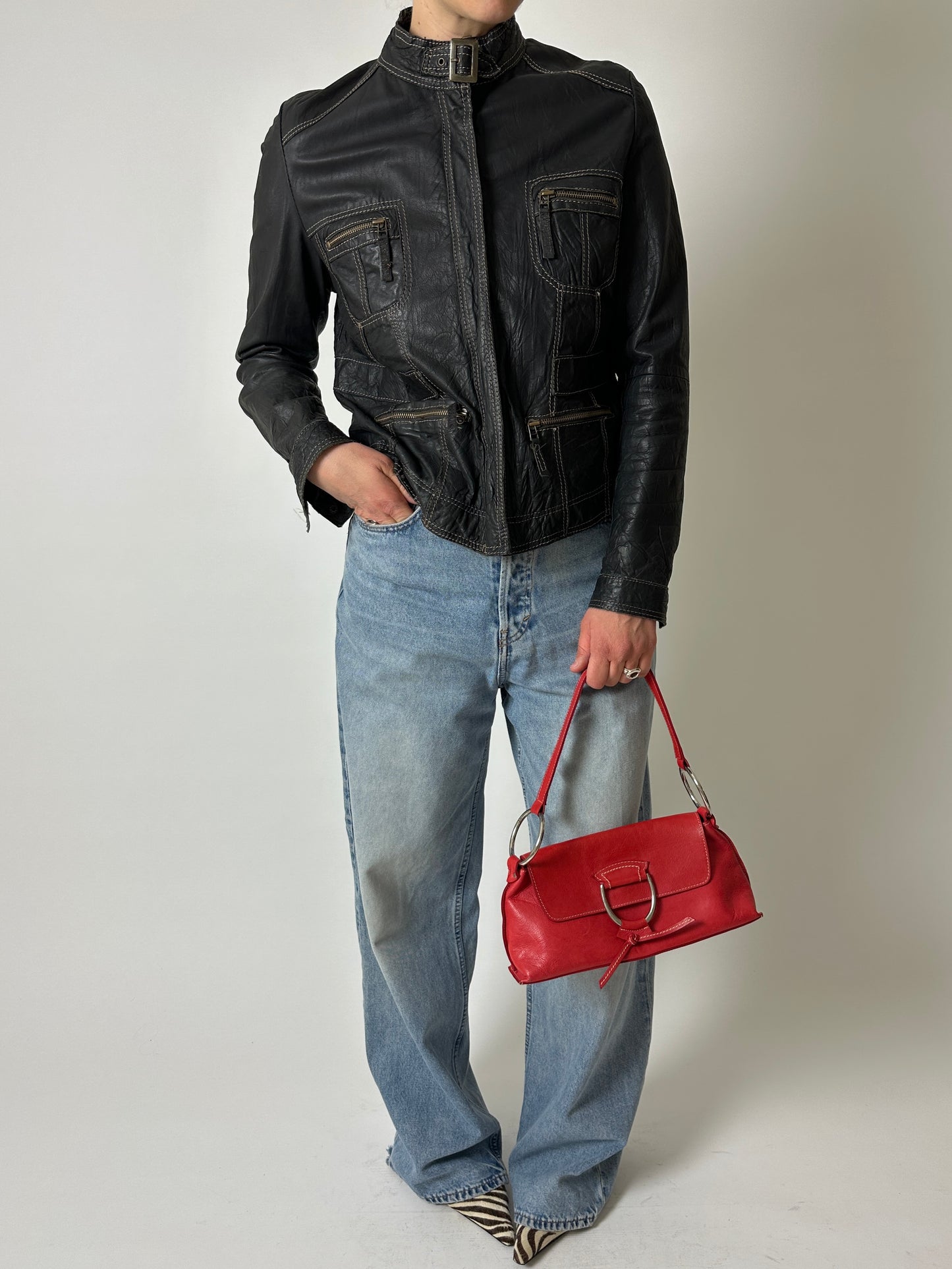 Leather fitted jacket | Black